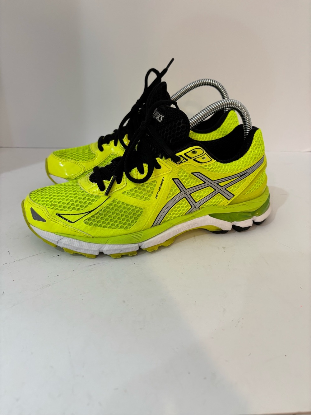 ASICS GT2000 size 8 - Picture 3 of 9